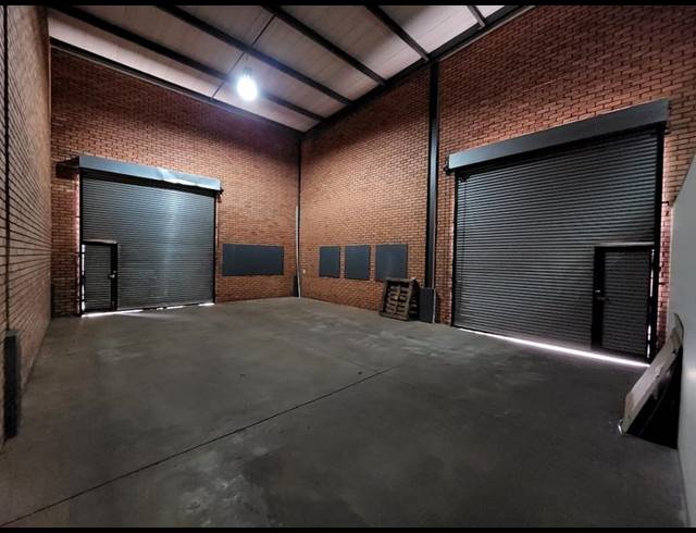 INDUSTRIAL PROPERTY TO RENT IN HENNOPSPARK